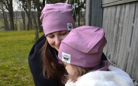 Nuotaikų kepurė 'Monstriukai' Rausva-Ruda