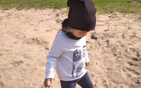 Plona kepure vienguba JUODA arba MELYNA